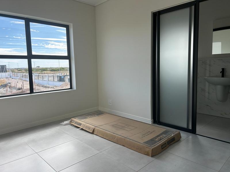 To Let 3 Bedroom Property for Rent in Sandown Western Cape